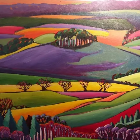 Nyaraló Holly Whitby